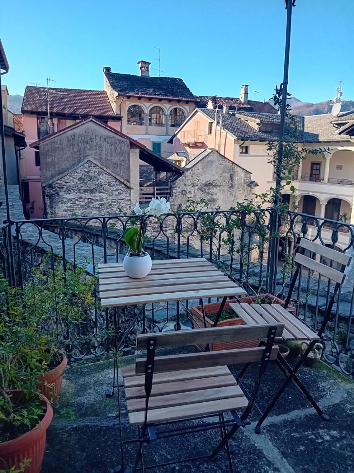 Ferienwohnung Casa Longhi Orta San Giulio Exterior foto